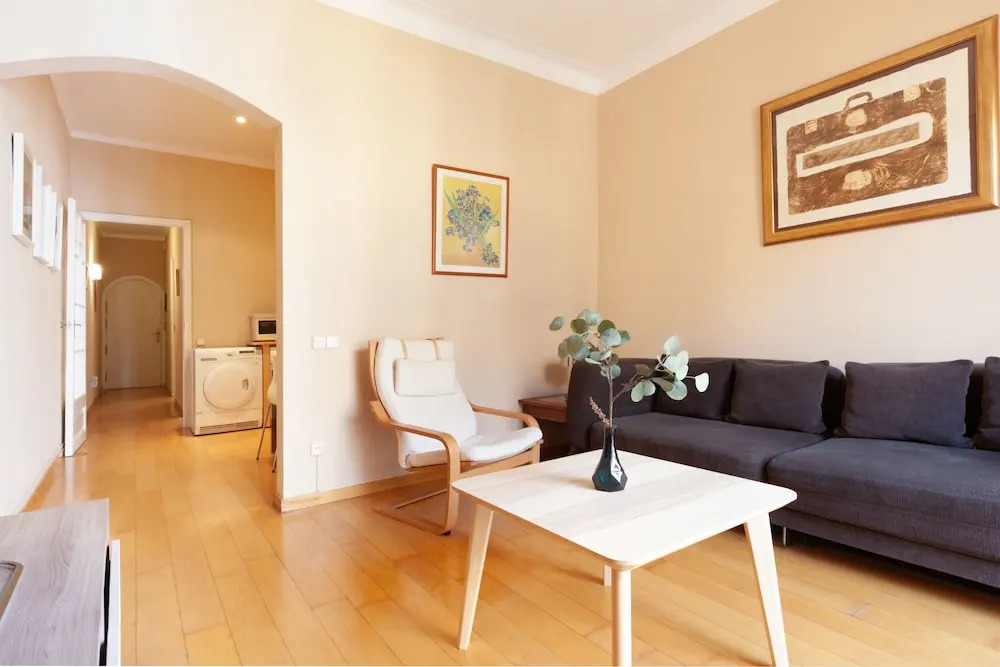 Enrique Granados Apartment