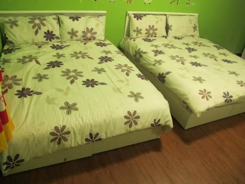 Enjoy the Summer B & B