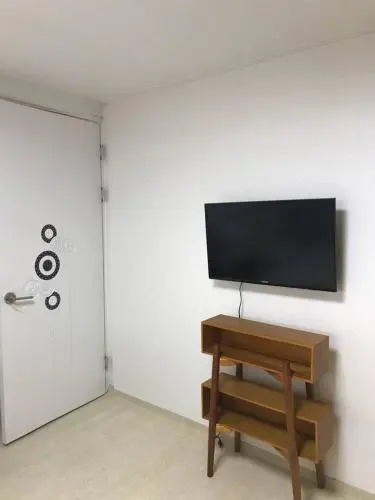 2Bd Terrace! Renovated!