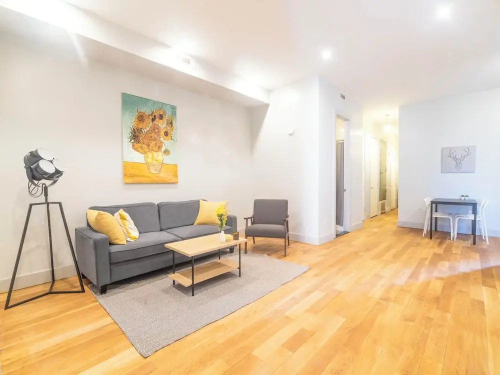 Guest Room Near Williamsburg