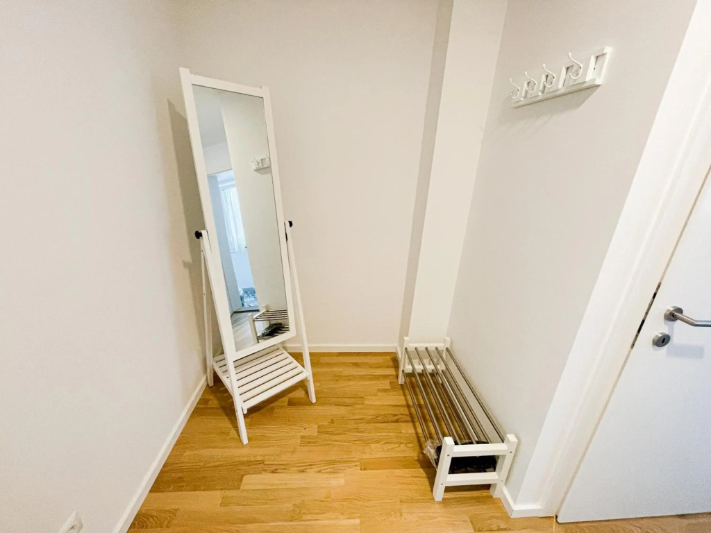 Sonnige Mansarde mit Klimaanlage und Netflix - oidahome
