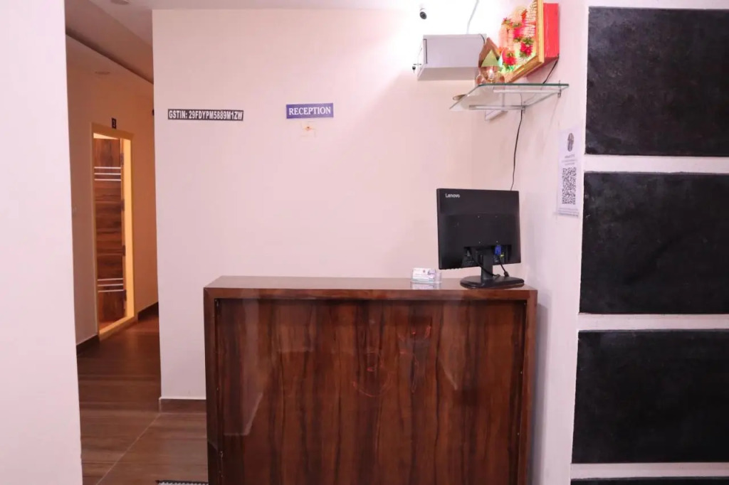 Smilestay Karanji Paradise