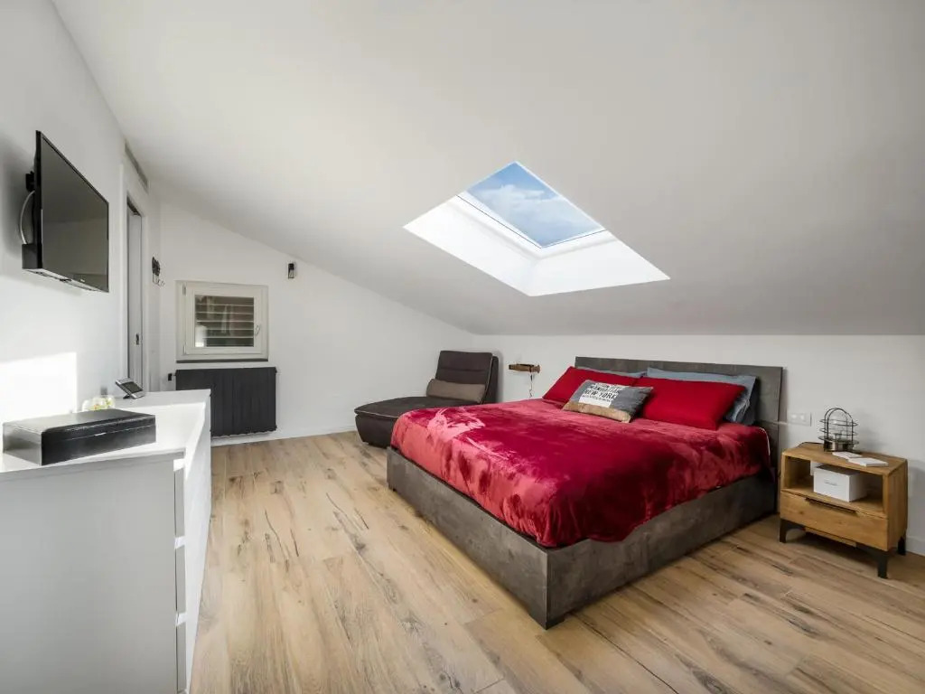 Lu's House - Cozy and Stylish Apartment with patio