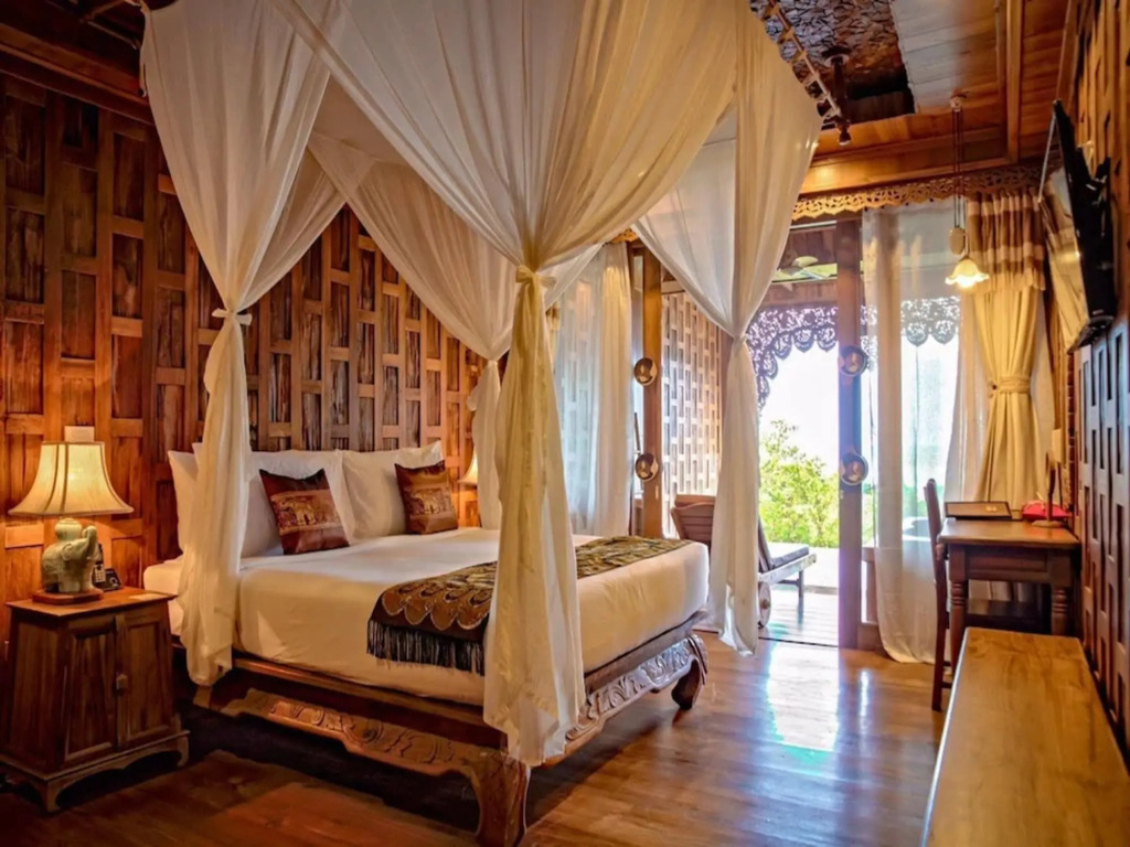 Курортный отель Santhiya Koh Phangan Resort & Spa