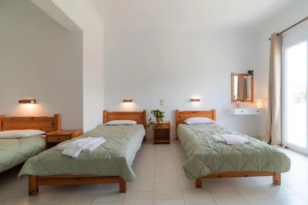 Kantaros Apartments
