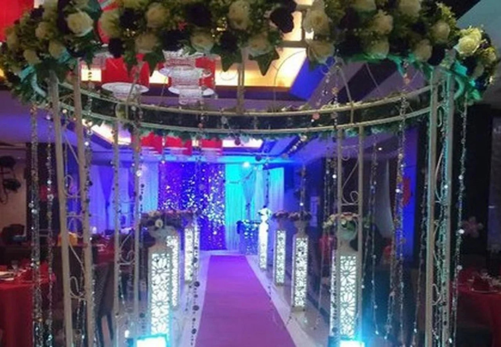 Rayne Holiday Hotel