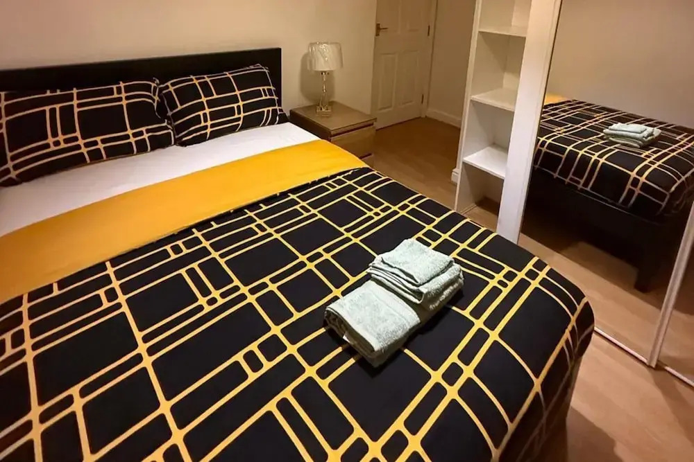 London City Apartment - Lynbrook Grove