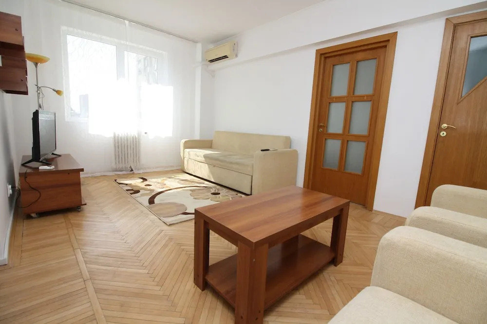 EYTAL Bucharest Central Apartment