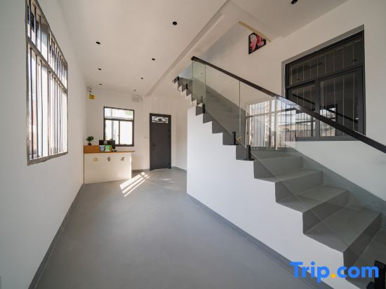 Hanxiangju Homestay (Jingdezhen Taoxichuan Creative Plaza Cultural and Creative Block)