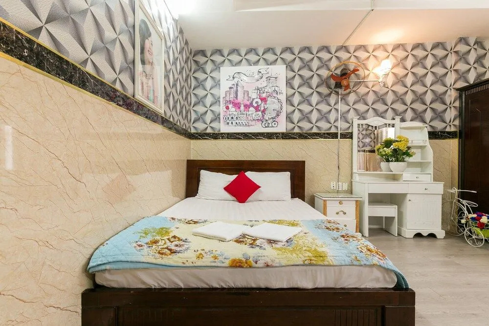 OYO 885 Ngoc Thinh Hotel