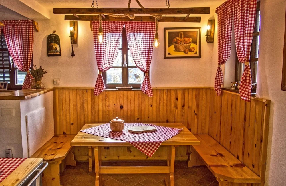 Vineyard cottage Podržaj