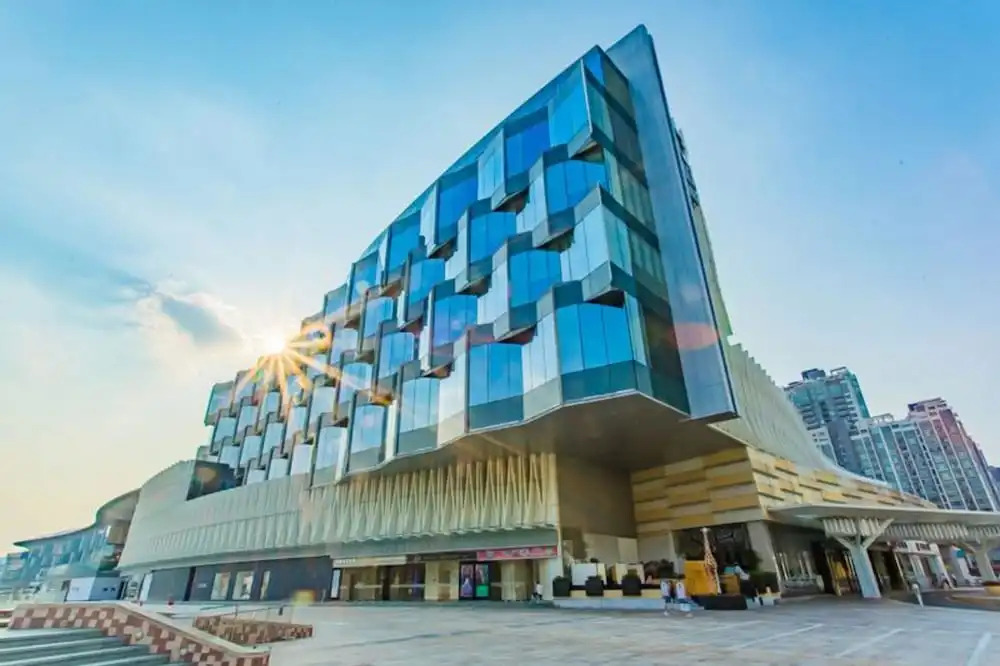 Locals Boutique Apartment Huafa Plaza 16