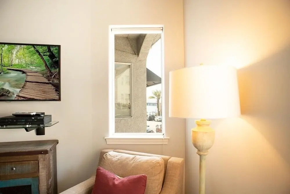 90 San Luis Street Unit A 1 Bedroom Apts by Redawning