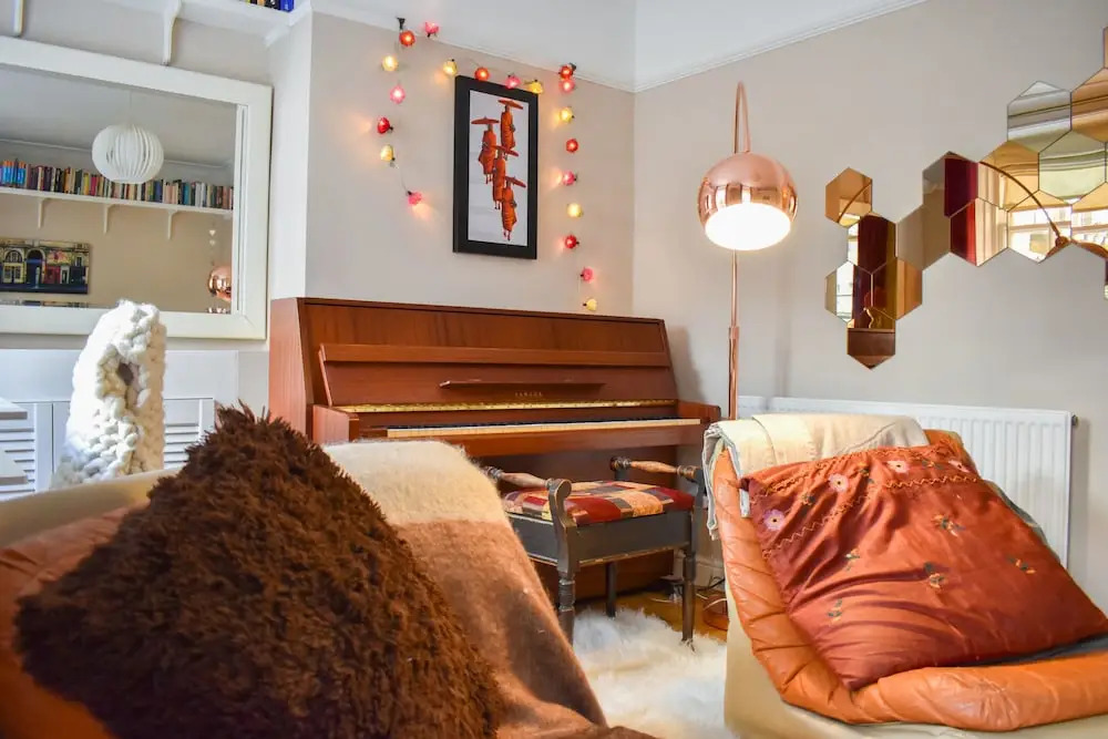 Vibrant and Quirky Garden Flat Central Brighton