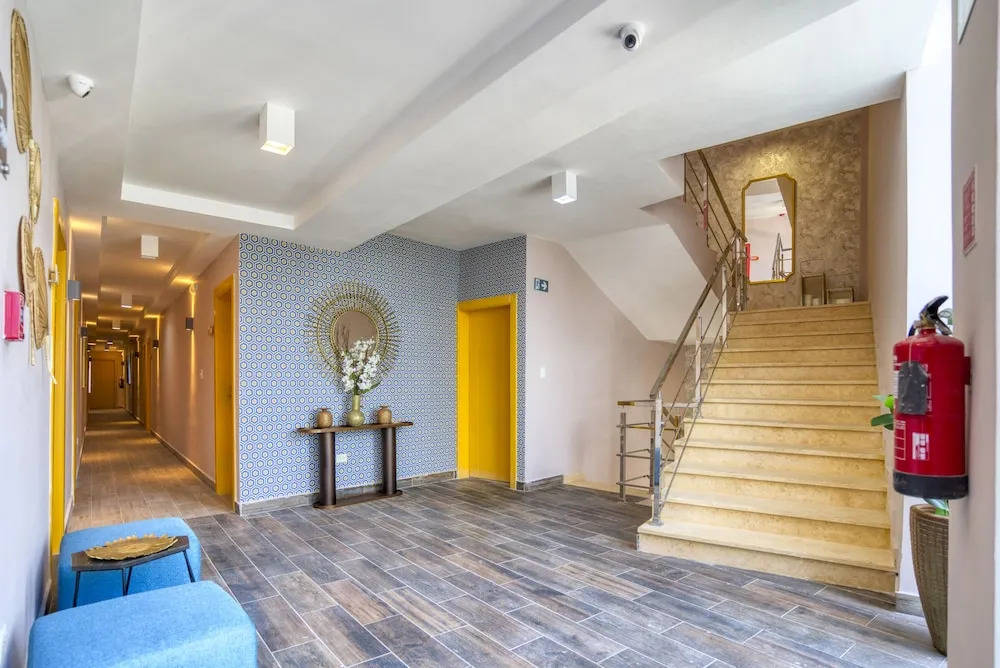 Melina Hotel