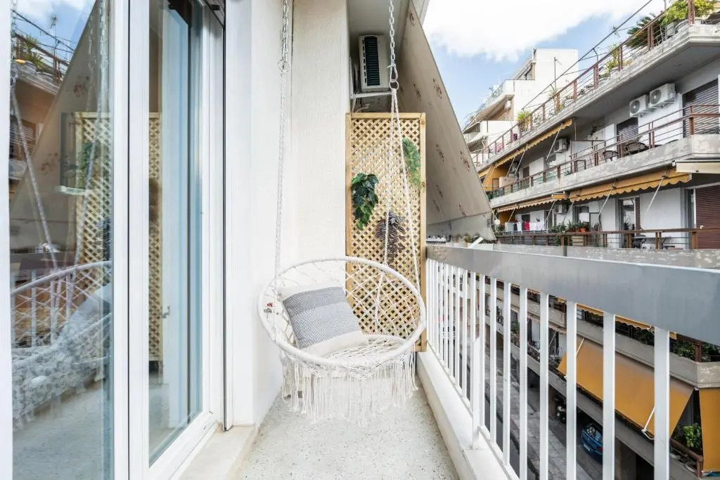 Deluxe Apartment near Acropolis