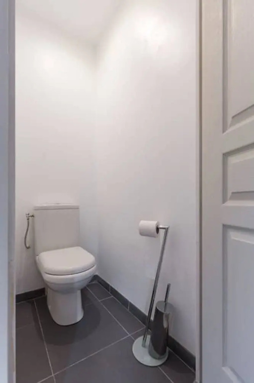 A Gorgeous, 2-bedroom Apartment in a Villa With Beautiful sea View and