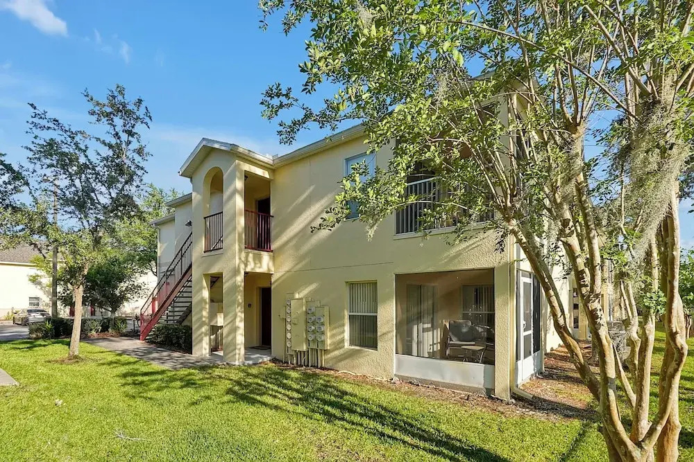 2728 Club Cortile Circle Unit A 3bed