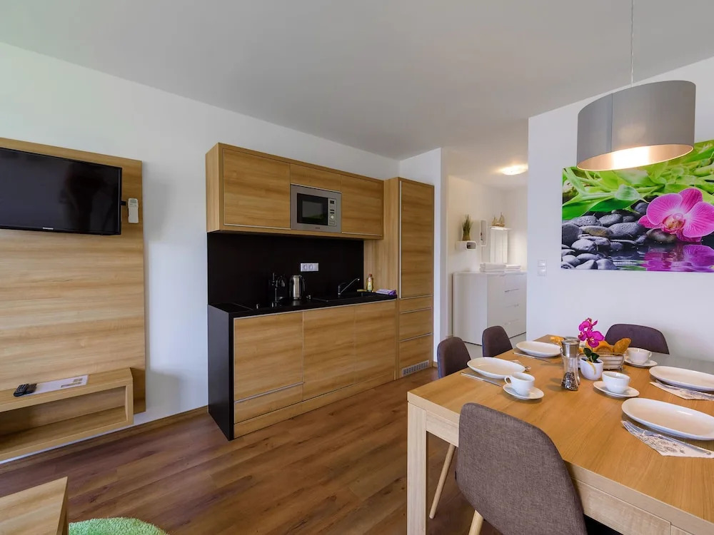 Heritage Apartment in Lutzmannsburg With Swimming Pond