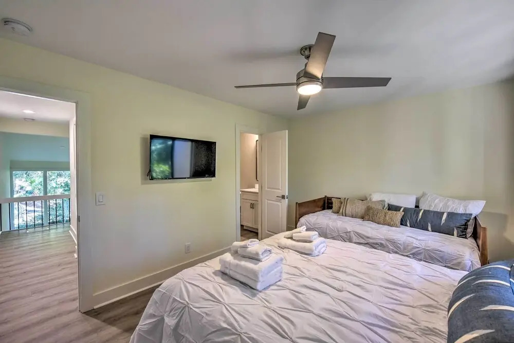 Hilton Head Escape w/ Private Beach Access!