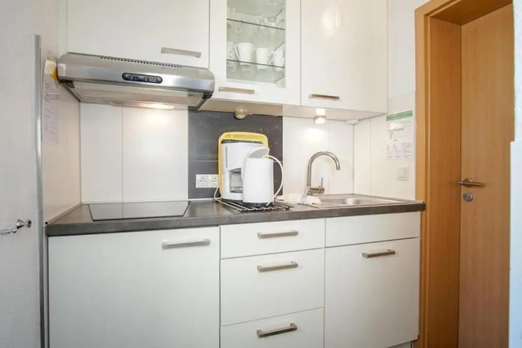Strandhotel-Heiligenhafen-Wohnung-120-Wellenreiter-Typ-II