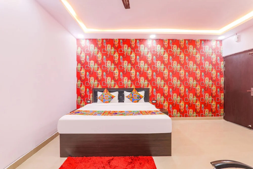 Hotel O Paras