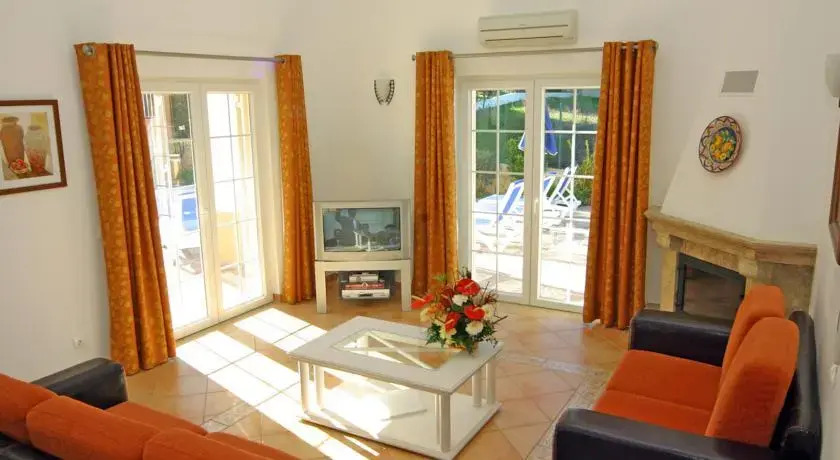 Villa Ribeiro III
