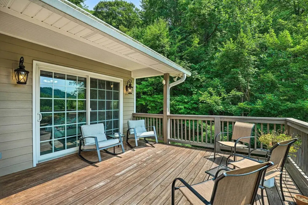 North Carolina Home w/ Game Room, Deck & Fire Pit