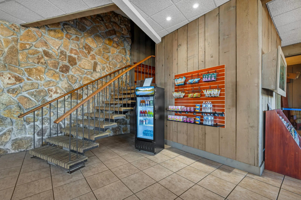 Quality Inn & Suites at Coos Bay