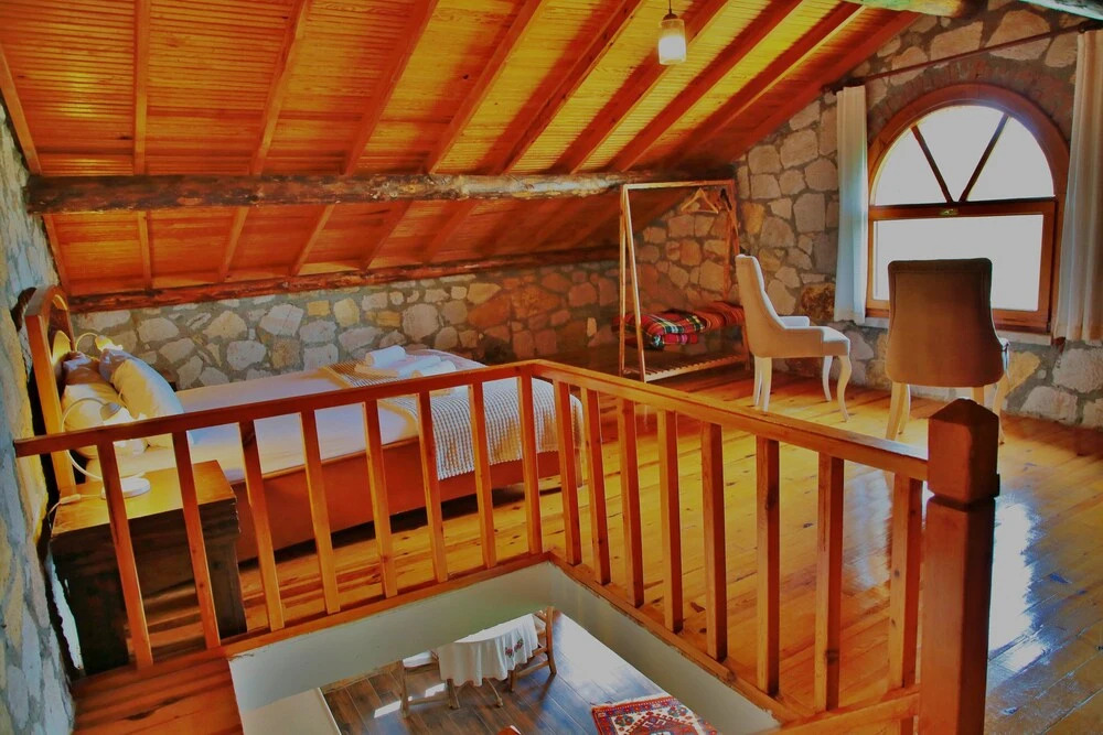 The Mira House
