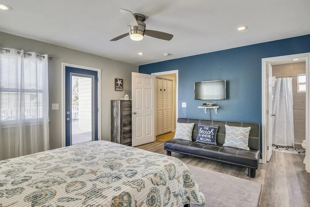Isle 'n Time 3 Bedroom Home