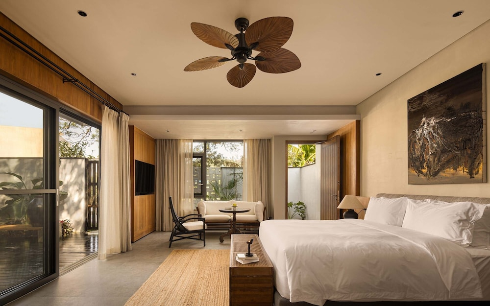 CongLinLi Wooded Homestay
