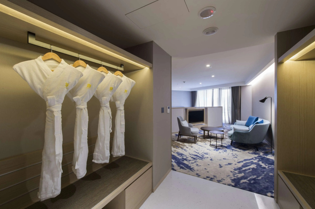 Golden Tulip FAB Hotel