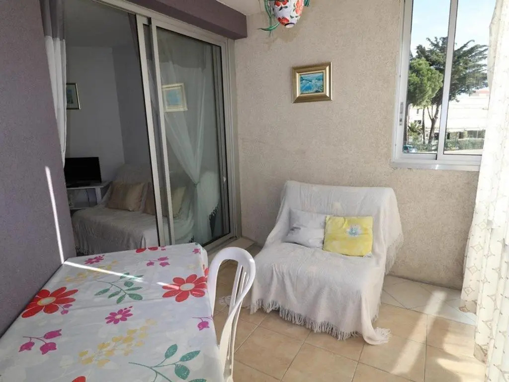 Appartement Le Grau-du-Roi, 2 pièces, 4 personnes - FR-1-307-48