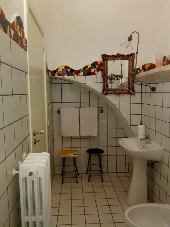Altrov'è