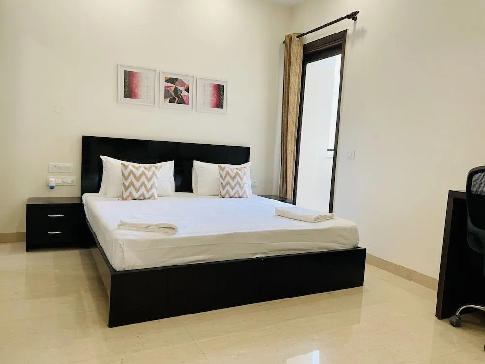 Olive Service Apartments - DLF Cyber City