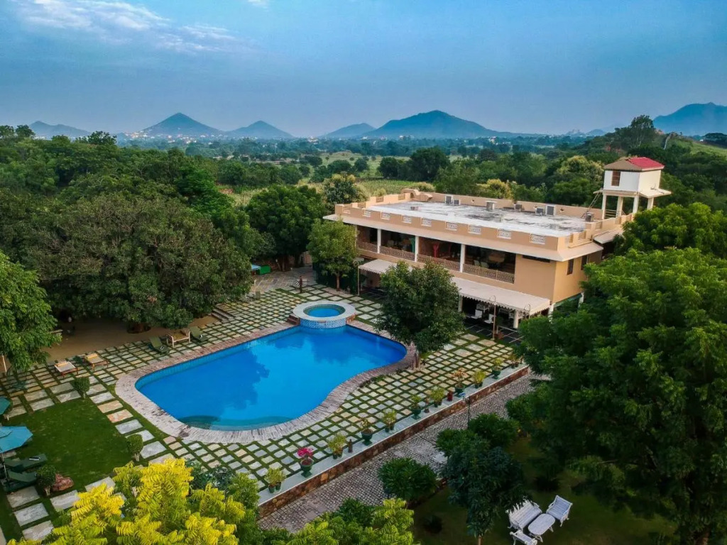 Vatsalya Vihar - A Luxury Pool Villas Resort