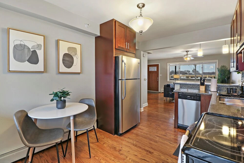 1BR APT in Quiet Arlington Neighborhood