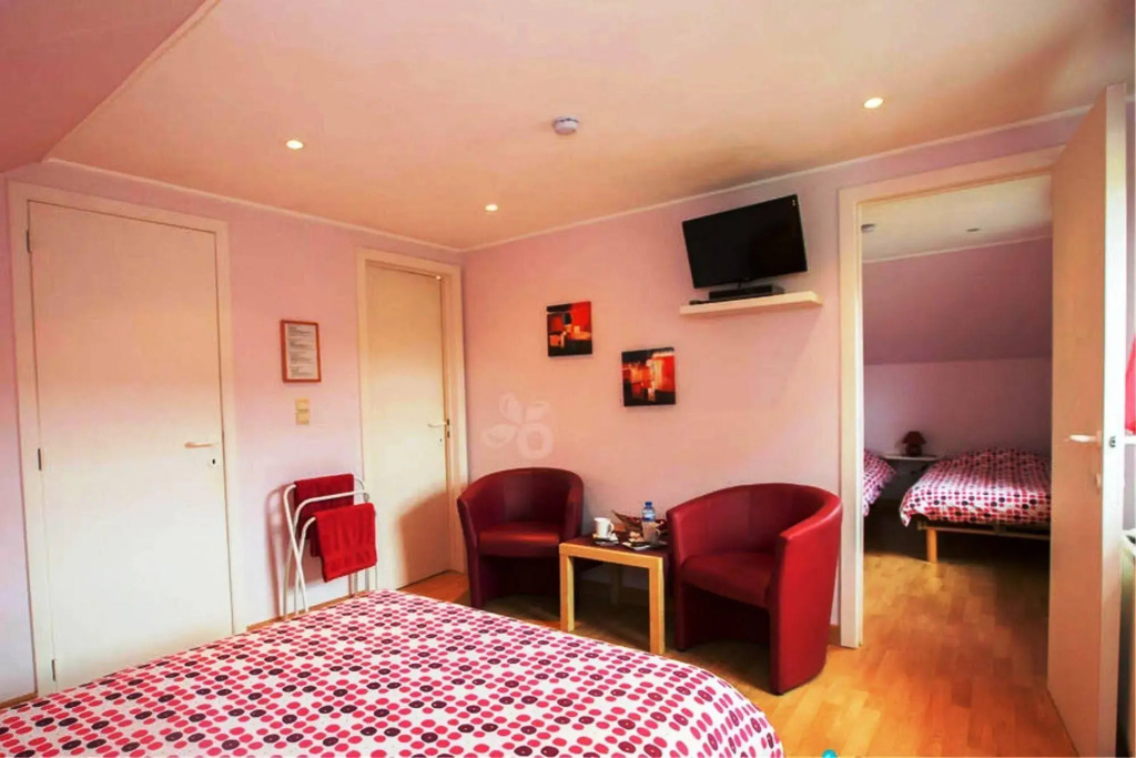 B&B Woodside