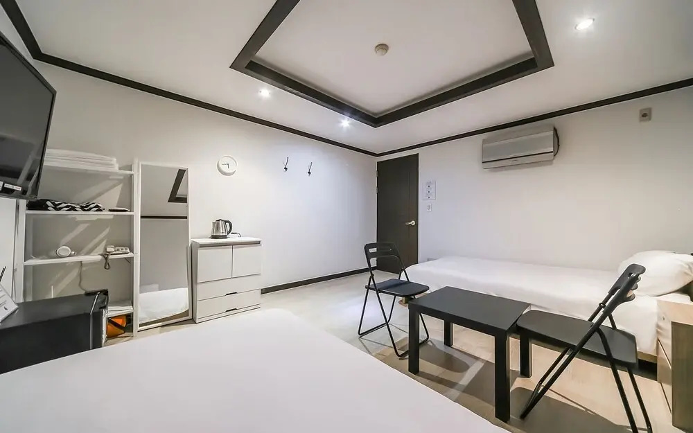 Changwon Masan Hapseongdong Hotel 4U
