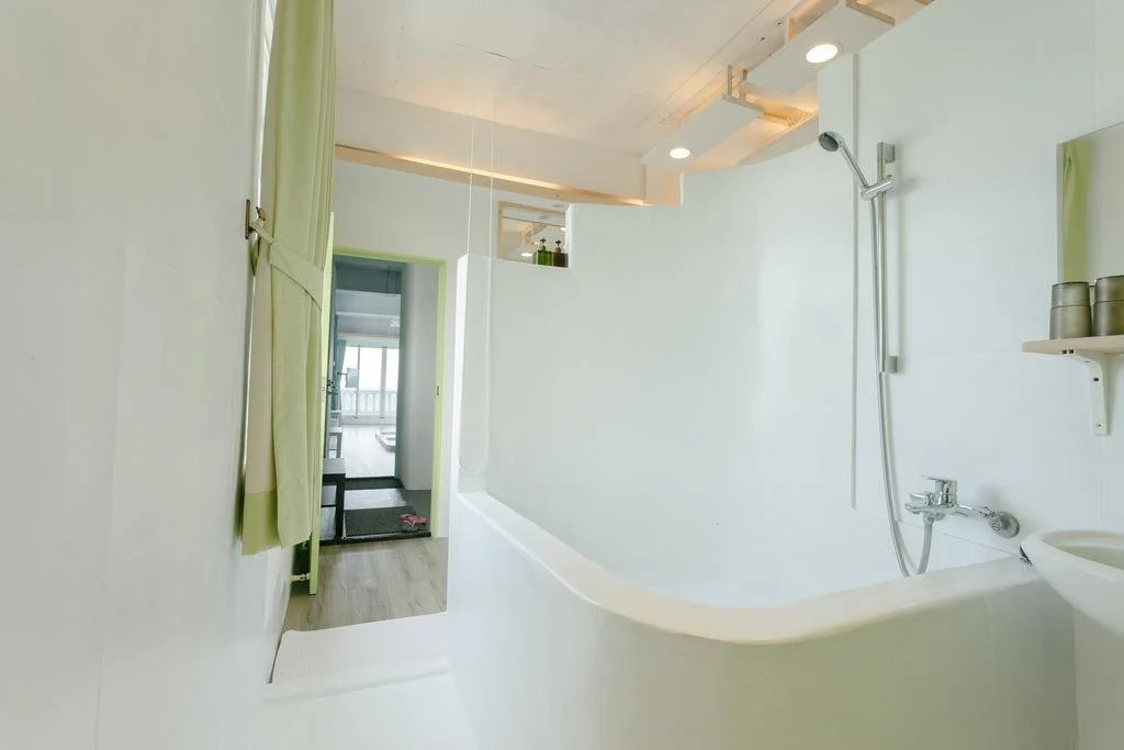 White&Light B&B