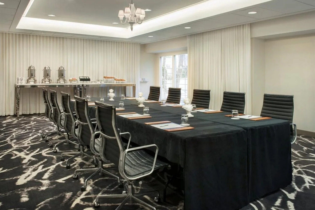 SLS Hotel, a Luxury Collection Hotel, Beverly Hills