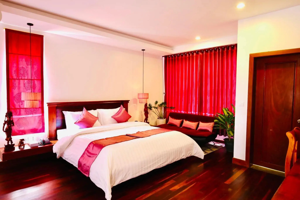 Holy Angkor Hotel