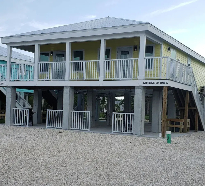 Old Wooden Bridge Resort & Marina