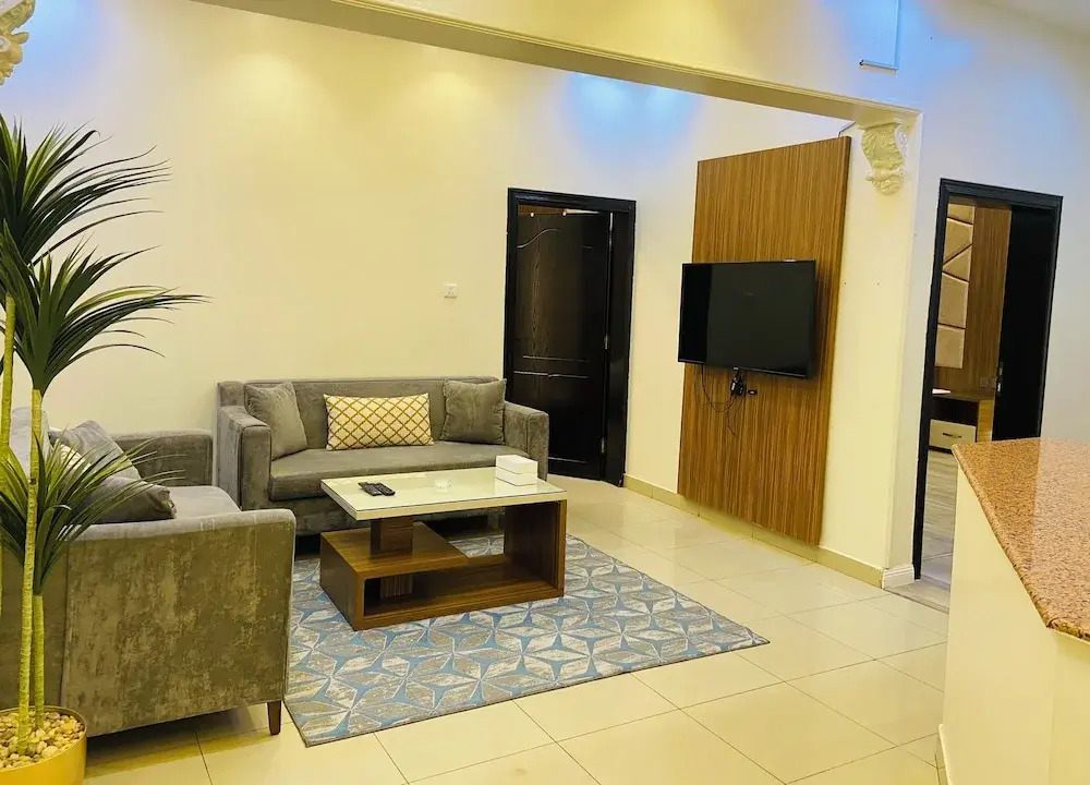 Lordy Serviced Apartments