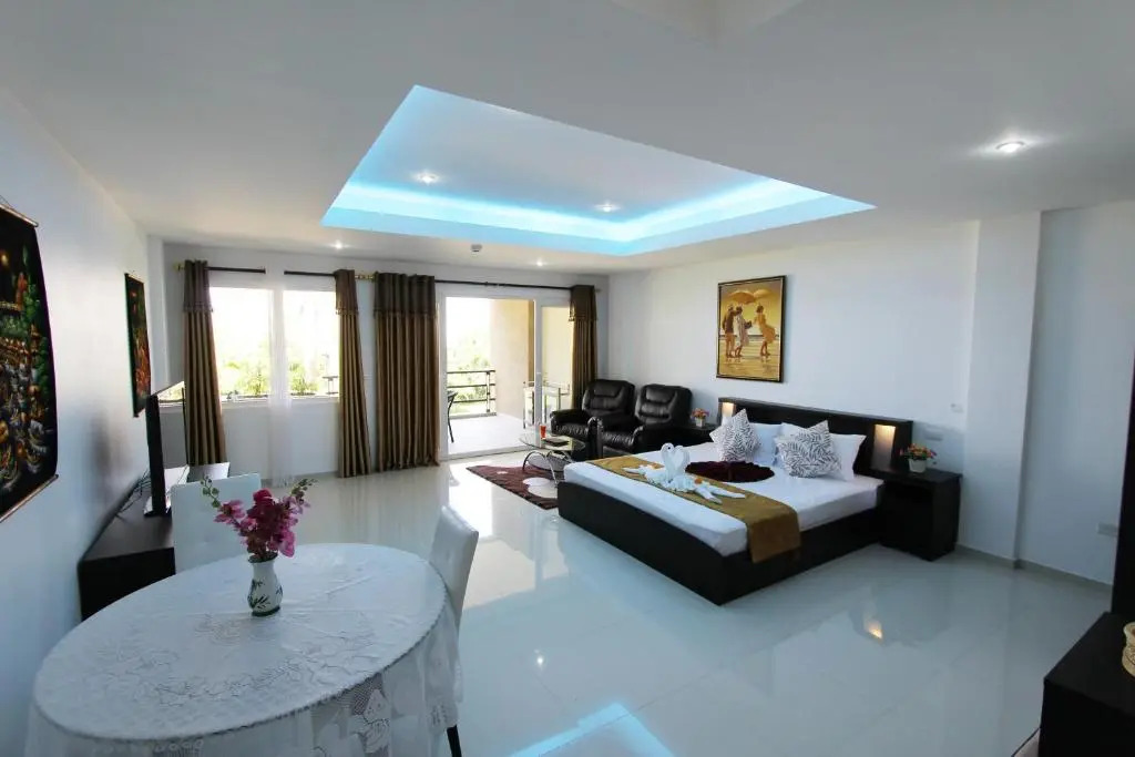 Siam Royal View Pool Villa