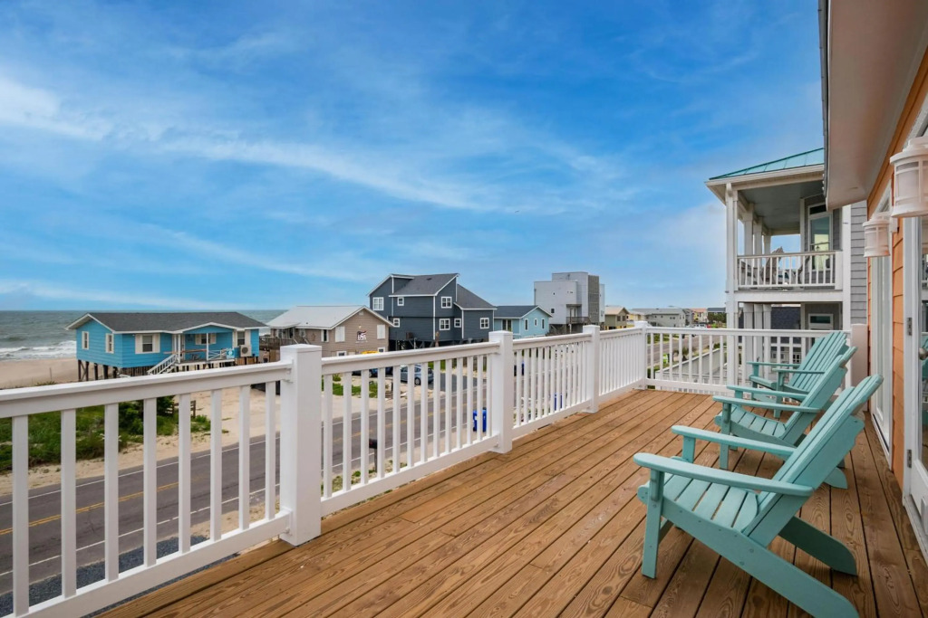 Southern Seabreeze by Oak Island Accommodations