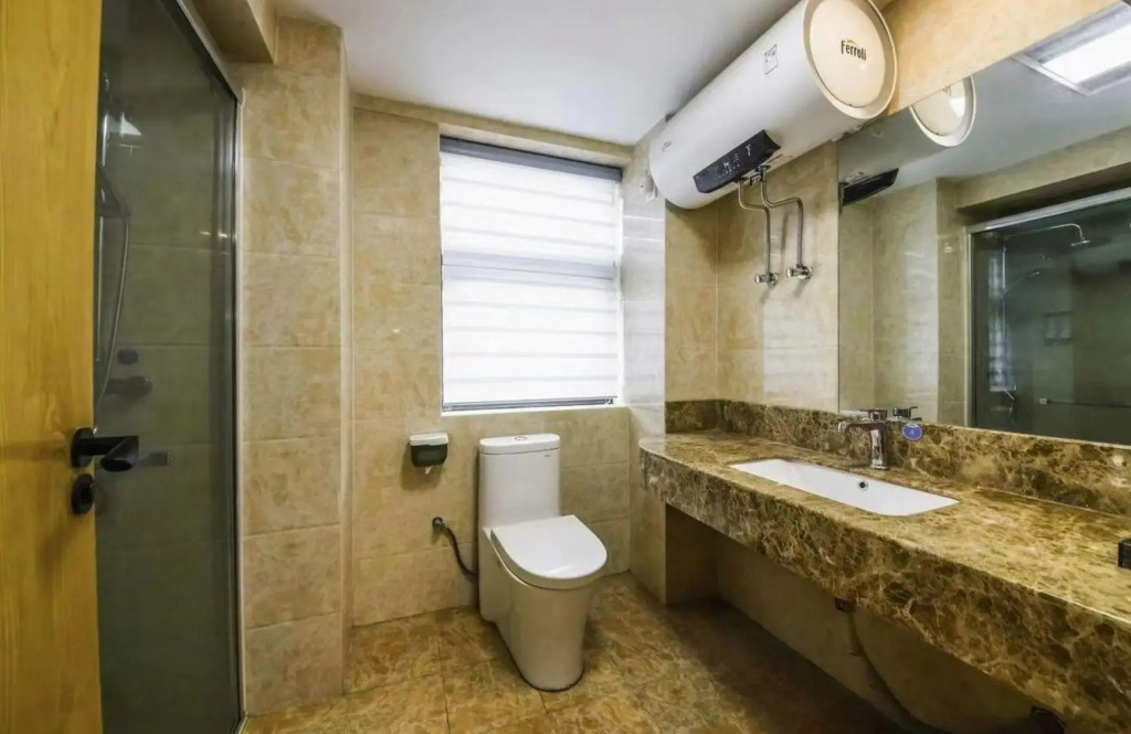 Datang Business Hotel (Zhengzhou CBD Huanghe South Road Subway Station Branch)