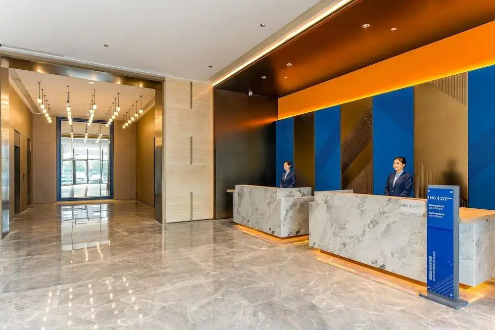 Holiday Inn Express Heze City Center By Ihg