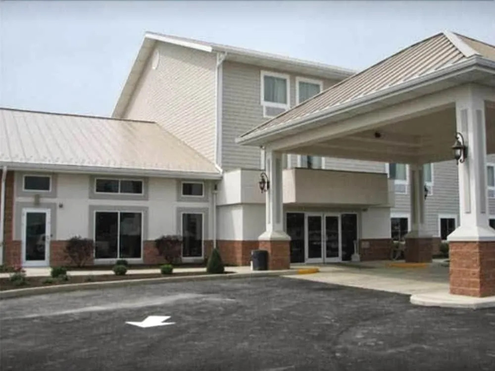 Randolph Inn and Suites